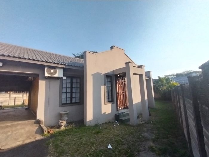 For Sale: Birdswood Duet with open-plan living, 2 bedrooms, and convenient amenities.