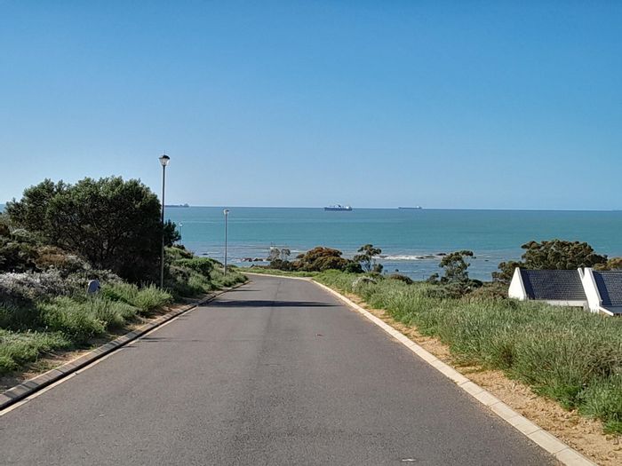 Vacant Land Residential in Da Gama Bay For Sale: Beach access, no estate fees.
