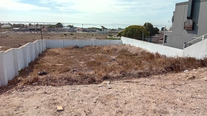 Vacant Land Residential For Sale in Saldanha Central with Approved Plans and Boundary Wall.