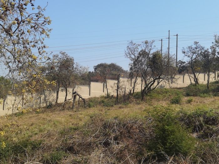 Vacant Land Residential in Drum Rock For Sale: 1169sqm, secure estate, prime location.