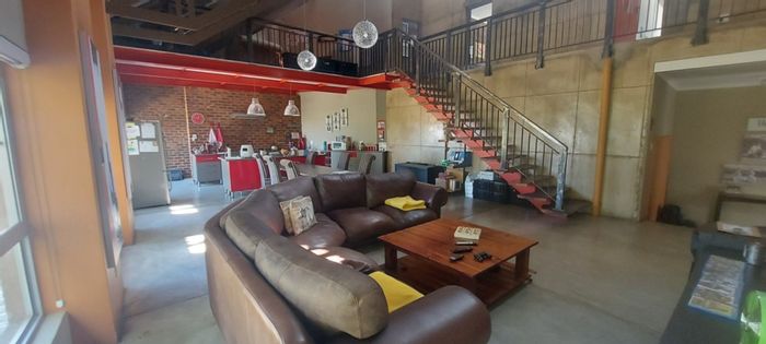 For Sale: White River Rural Small Holding with pool, multiple flatlets, and spacious garden.