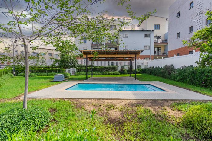 For Sale: Spacious 3-bedroom apartment in Barbeque Downs with pool and parking.