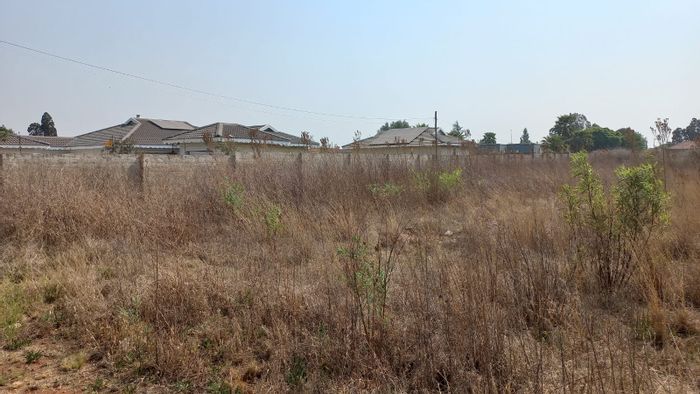 Vacant Land Residential For Sale in Henley On Klip, ideal for home or subdivision.