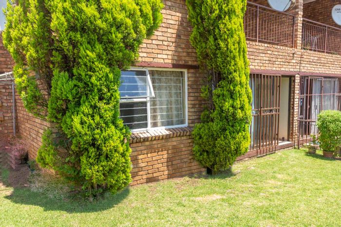 For Sale: 2-Bedroom Apartment in Vorna Valley with Garden and Spacious Kitchen.