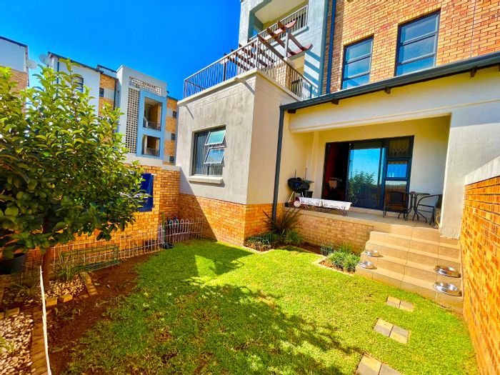 Barbeque Downs Apartment for Sale: 3 Bedrooms, Private Garden, 24/7 Security!