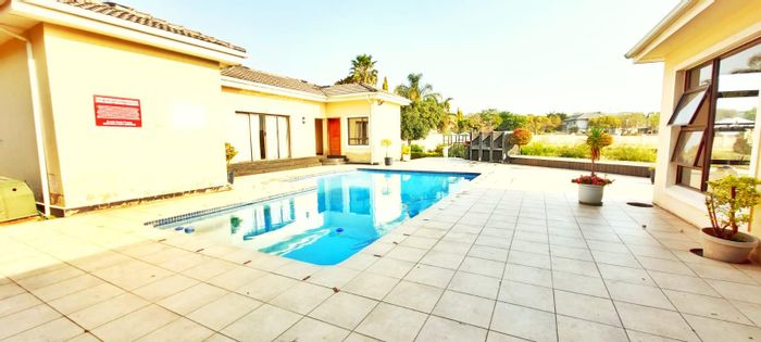 For Sale: 2-bedroom apartment in Summerset with garden views, security, and amenities.