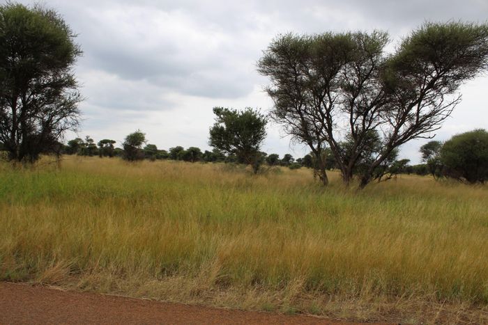 For Sale: 1807m² Vacant Land in Northam Central, prime retail location with high visibility.