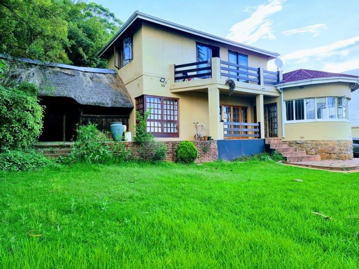 Auckland Park House For Sale: 9 bedrooms, large garden, close to UJ.