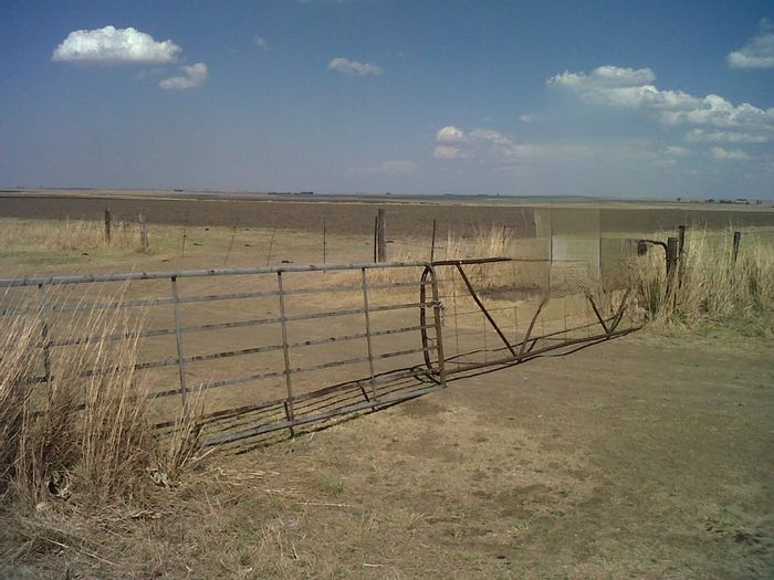 Vacant Land Residential For Sale in Oranjeville Central, ideal for fishing or camping.