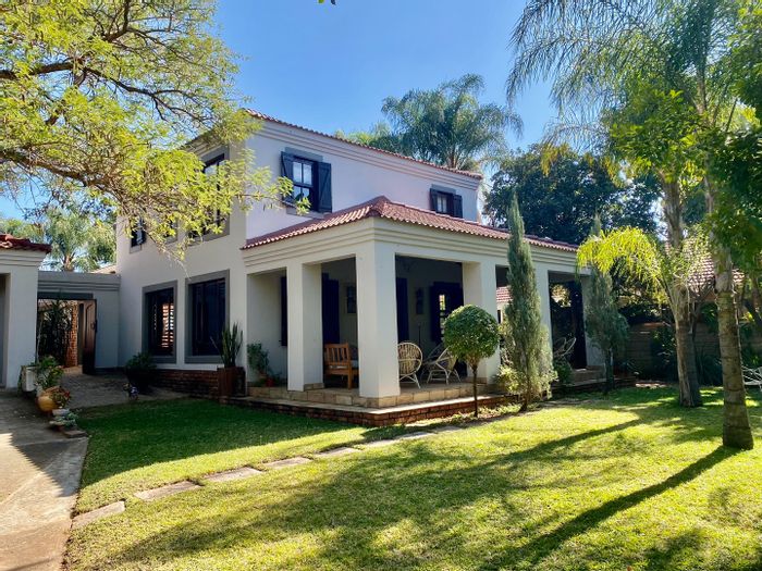 For Sale: Spacious 5-bedroom house in Bela Bela Central with garden and wine cellar.