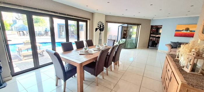 For Sale: House in Three Rivers Proper with pool, bar, and spacious entertainment areas.