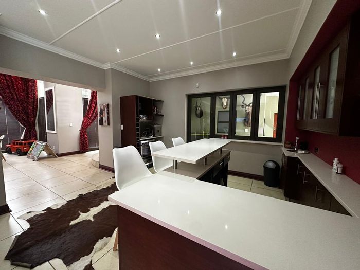 For Sale: House in Vanderbijlpark Central with pool, entertainment area, and approved plans.