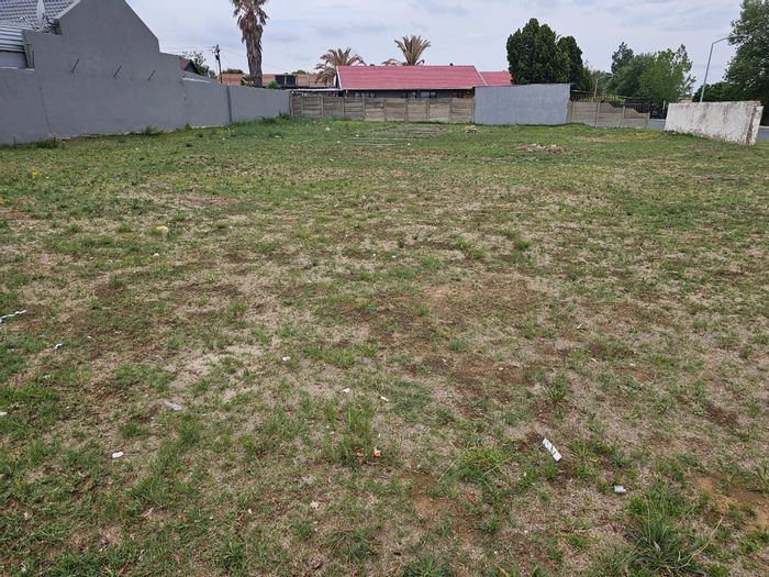 Vacant Land Residential in Sasolburg Central for Sale, 773 m² near schools.