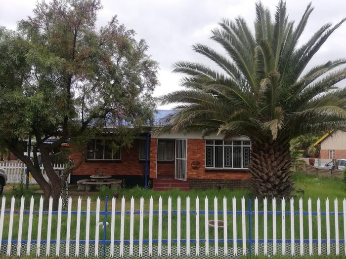 Duncanville House For Sale: 3 Bedrooms, Spacious Garden, Pet Friendly, 2 Parking.