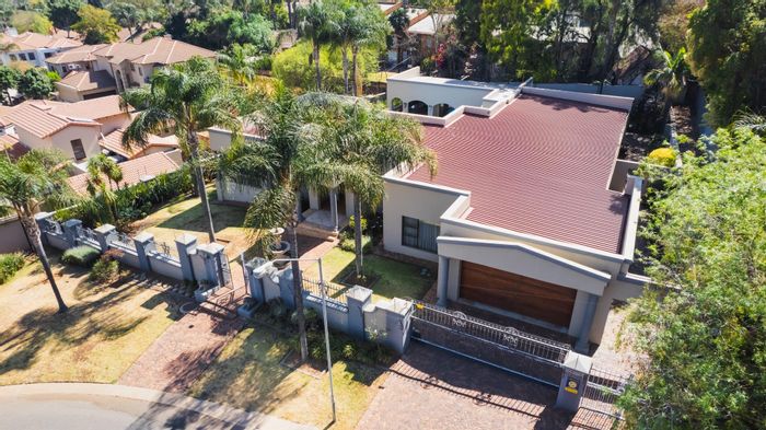 Faerie Glen House For Sale: 4 Bedrooms, Pool, Office, Secure Living.