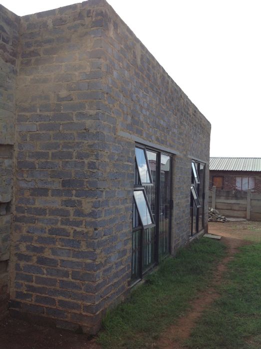 3-Bedroom House For Sale in Meyerton Park, close to amenities and schools.