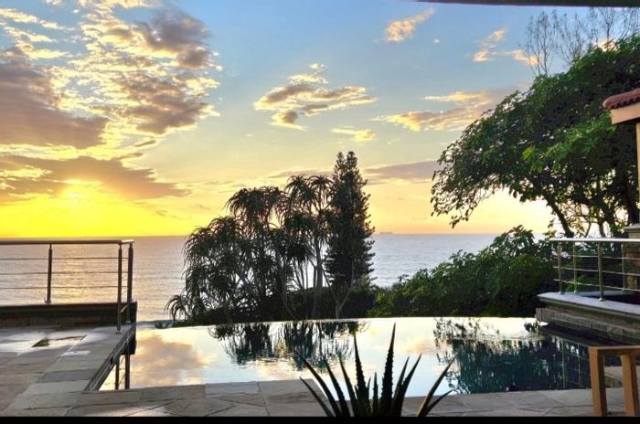 Coastal House For Sale in Shakas Rock: 5 beds, pool, flatlet, ocean views.