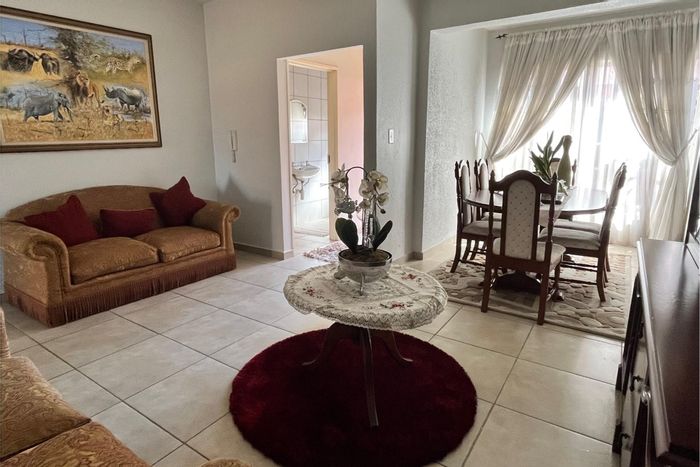 Townhouse For Sale in Florentia: 2 beds, 2.5 baths, secure complex, patio.