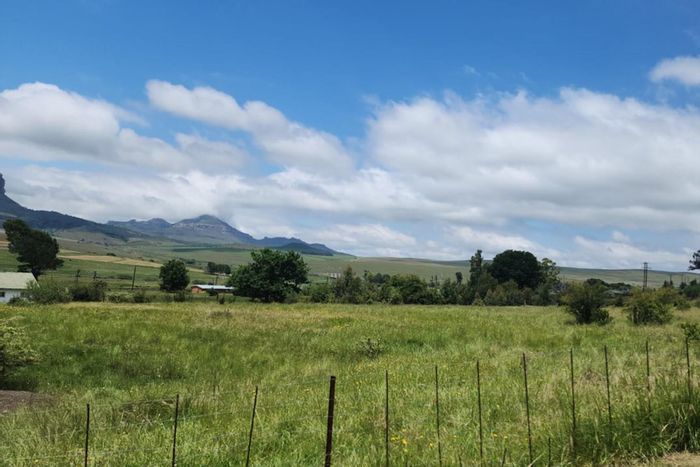 Vacant Land Residential in Swinburn For Sale: 1895 sqm, elevated views, low levies.
