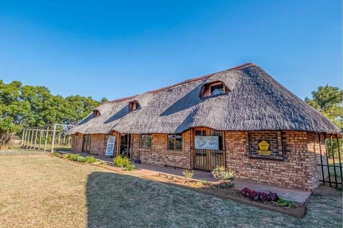 Retail property in Grootvlei for sale: 3 shops, restaurant, driving range, flats.
