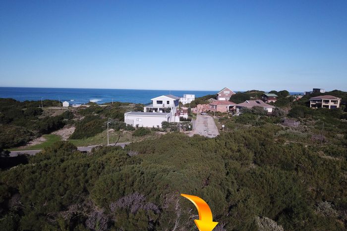 Vacant Land Residential For Sale in Paradise Beach - 799m² with beach access.