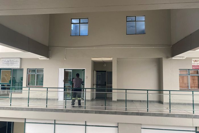 For Sale: Office in Richards Bay Central, 117m², secure parking, prime CBD location.