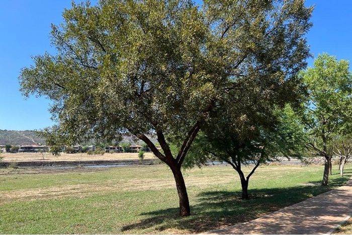 Vacant Land for Sale in Xanadu Nature Estate: 24-hour security, clubhouse, amenities.
