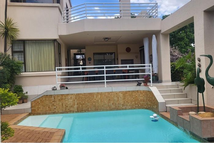 For Sale: Spacious Bedfordview Central house with lift, wine cellar, pool, and study.