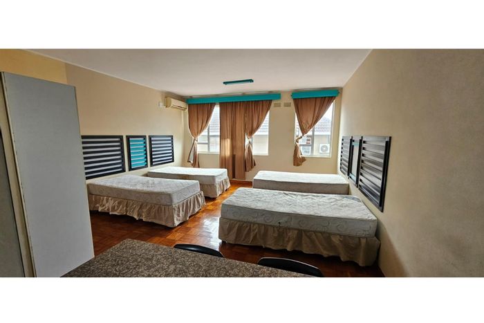 Furnished bachelor apartments in Windermere with security, amenities, and transport access.