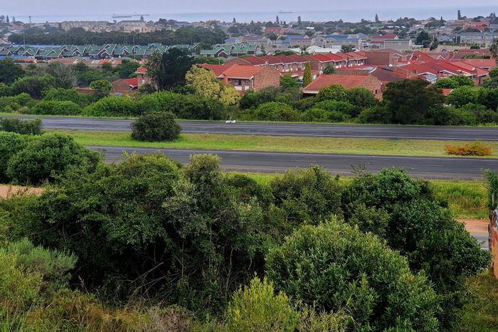 Menkenkop Vacant Land Residential For Sale: 746 sqm with sea views, rare opportunity.