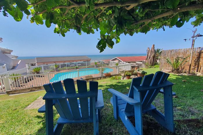 For Sale: Apartment in Manaba Beach with pool, braai area, and ocean views.