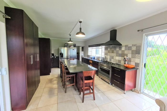 Nelspruit Rural Small Holding For Sale: 4-bed home, workshop, dam, pool, views.