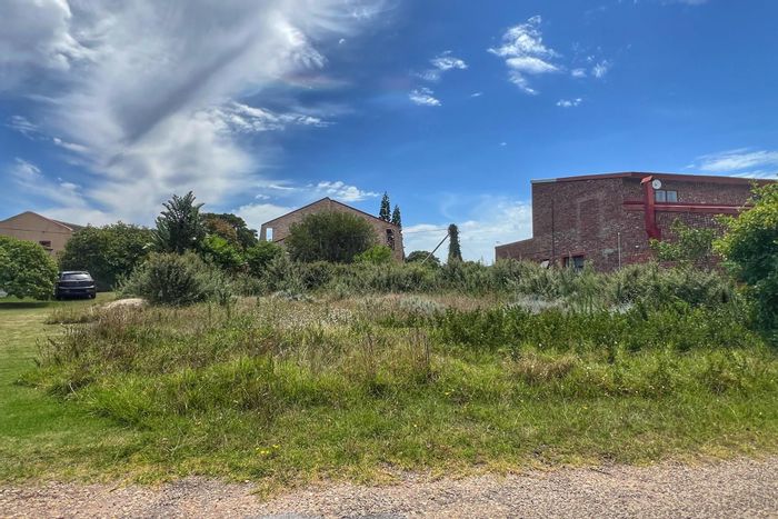 For Sale: 540m² Vacant Land Residential in Aston Bay, ideal for coastal living.