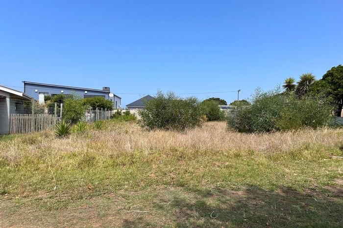 Vacant Land Residential for Sale in Sandbaai - 773m², close to amenities.