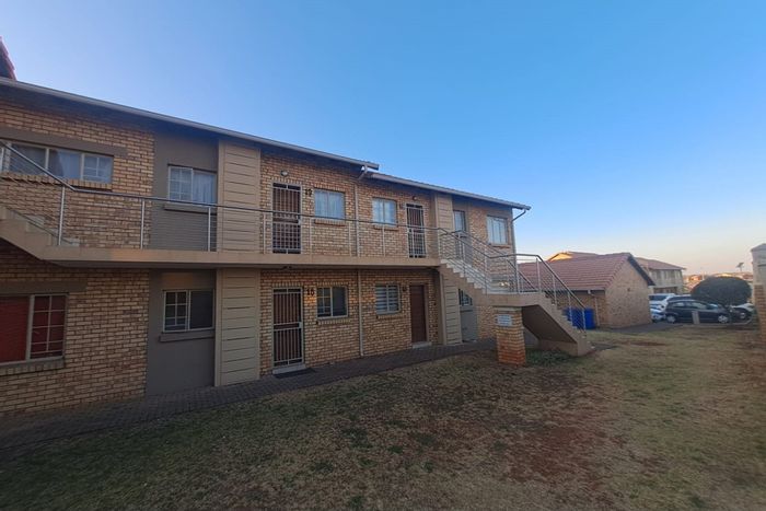 For Sale: 2-Bedroom Apartment in Monavoni with Balcony, Prepaid Electricity, Fibre Internet.