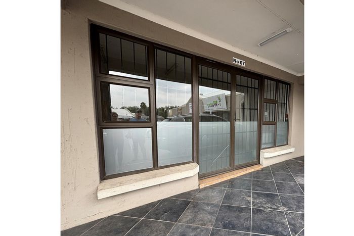 Retail space to rent in Sasolburg Central, 60 m² near R57 intersection.