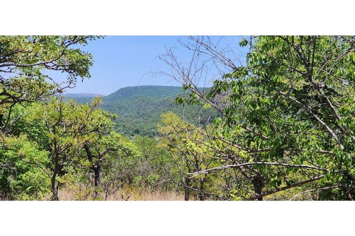 Vacant land for sale in Intaba-Indle Wilderness Estate with game reserve access.