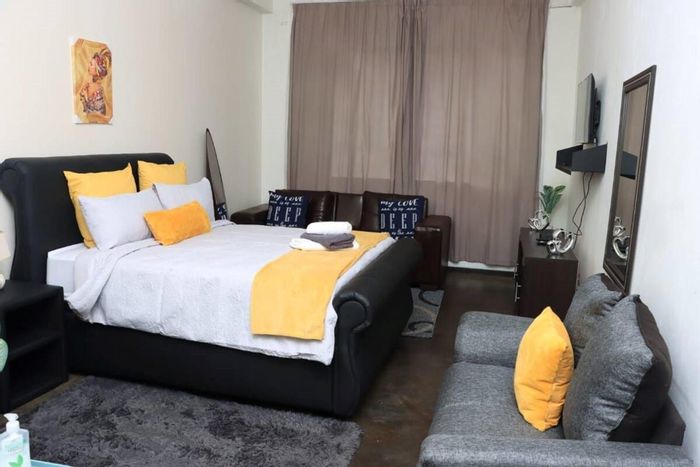 To Rent: Apartment in Maboneng with free utilities, rooftop access, and secure parking.