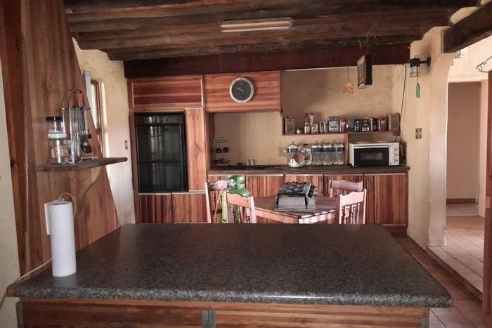 For Sale: Arable 3.38-hectare farm in Magaliesburg with double-storey home and cottage.