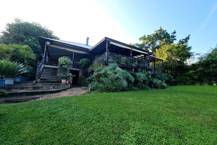 House For Sale in Aquapark: 4 beds, pool, river views, security estate.