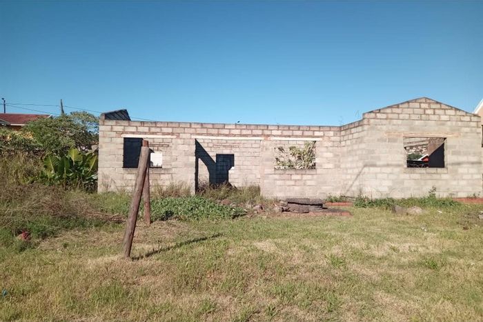 Edendale J House For Sale: Incomplete, spacious land, close to schools and transport.