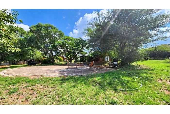 For Sale: 8.5-Hectare Small Holding in Bela Bela Central with Solar Power and Game Fencing.