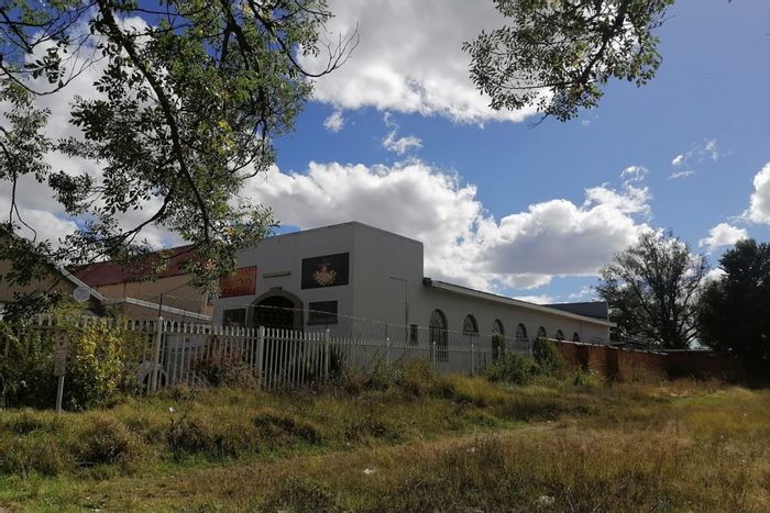 For Sale: Versatile Retail Hall in Harrismith Central, ideal for events and rentals.