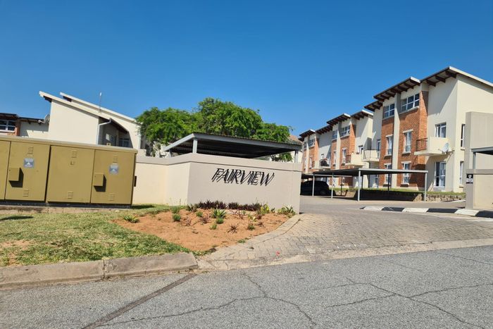 2-Bedroom Apartment For Sale in Nelspruit Ext 37, near shopping and amenities.