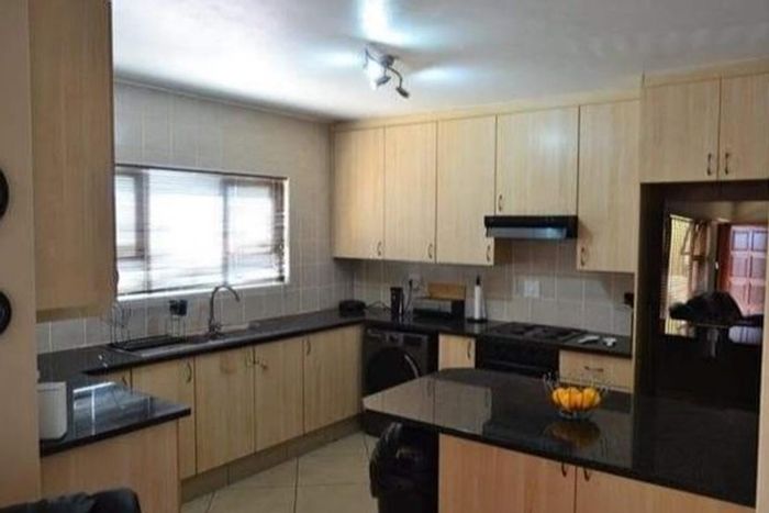 3-Bedroom Apartment in Winchester Hills For Sale with Pool and 24-Hour Security.