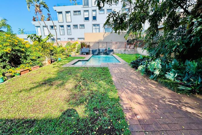 For Sale: Townhouse in Musgrave with pool, jacuzzi, and spacious living areas.