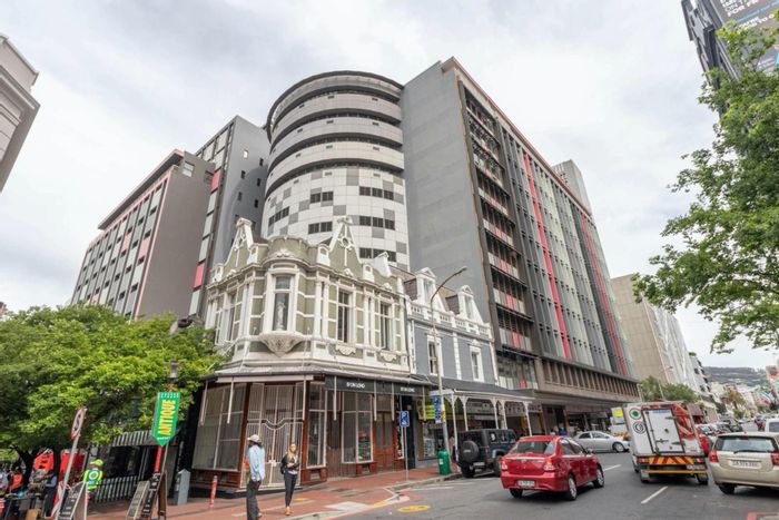 For Sale: Office in Cape Town City Centre with tenant, parking, and amenities.