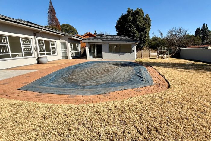 For Sale: House in Sasolburg Ext 23 with 4 beds, heated pool, and study.