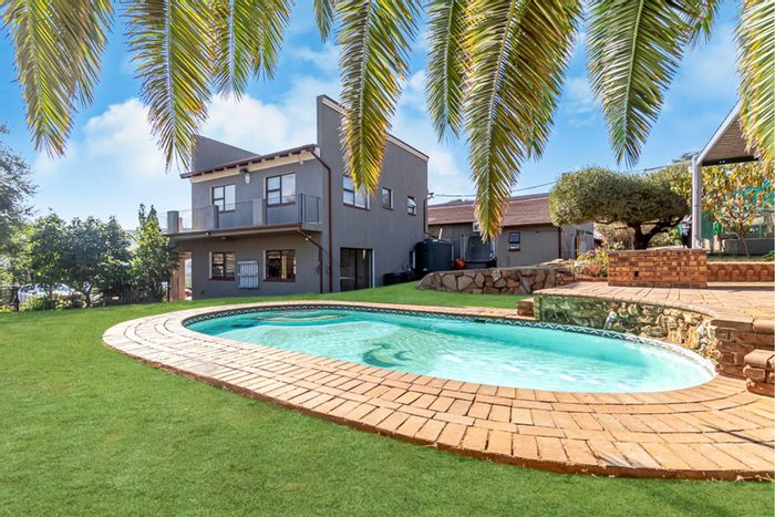 Kloofendal House For Sale: Five bedrooms, office potential, pool, nature reserve views.