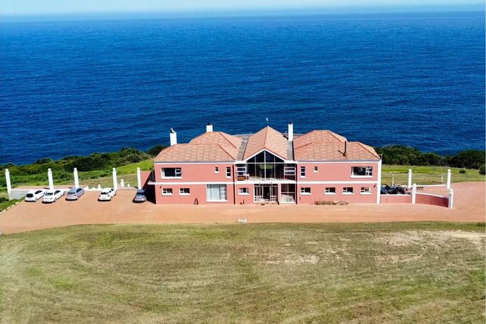 50ha Farm For Sale in Hansmoeskraal AH: Ocean views, multiple garages, and cottage.